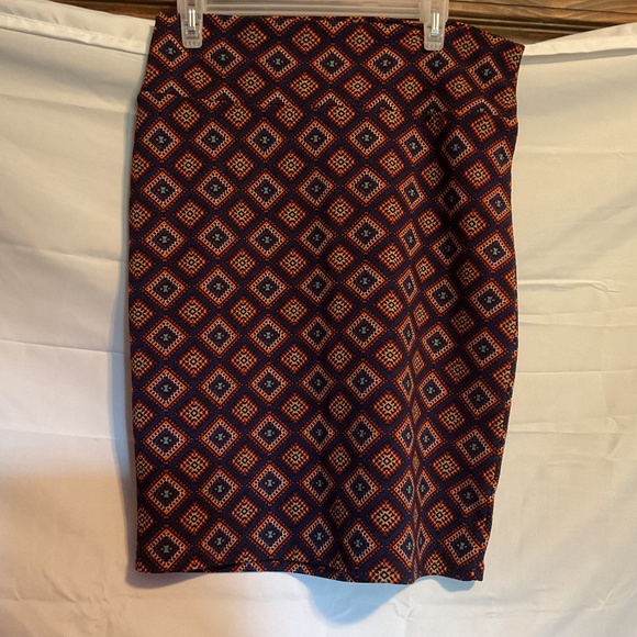 LuLaRoe Cassie Skirt - Picture 1 of 4